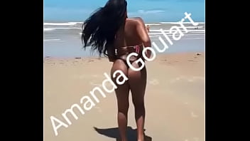Amanda Goulart Bem Gostosa Na Praia