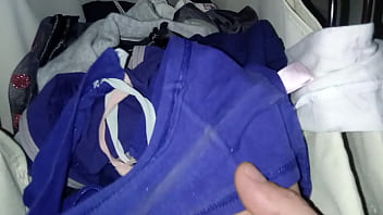 Smelling Sister In Law' Panties - pussy, latina, blowjob, panties, wet, soloboy - Video 2841473