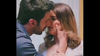 Desi Aunty Romance In Young Gay