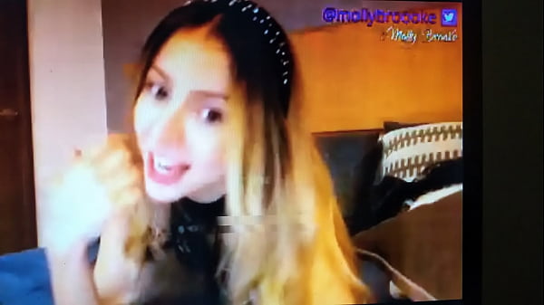 Sexy Blonde Look And Talk