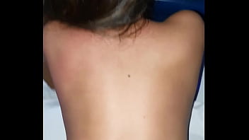 Novinha De Quatro Algemada Rebolando Gostoso Sem Camisinha