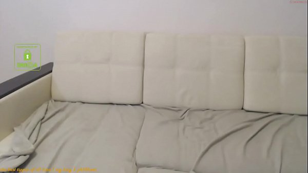Hot Girl Plays With Her Ass