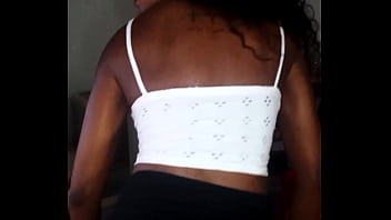 Gostosa Mostrando A Calcinha