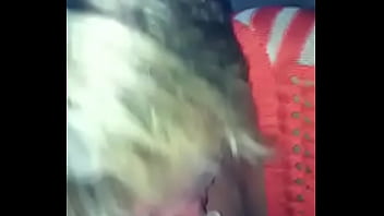 Girlfriend Gives Blow Job And Rubs Cock For Cum.