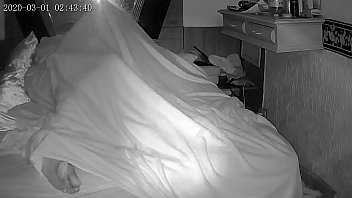 Bbb Primeira Transa Da Loira Com O Gostosão Da Casa Faz Pular O Edredom !!!