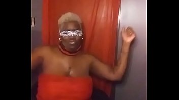 Npleasures Grooving To Justin Beiber Yummy