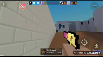 Anciano Caliente Intenta V. Un Macaco Por Detrás *sale Mal*