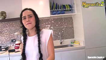 Mamacitaz - Colombian Cleaning Lady Luna Ruiz Rides Cock On Pov Sex Session