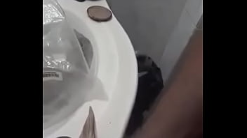 Gozando Com Pauzinho Minusculo