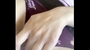 Mostrou A Buceta Na Live