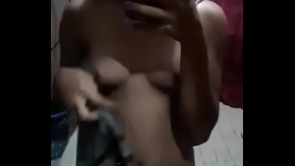 Chica Desnudandose 2 - chica, casero - Video 2615804
