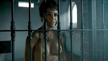 Celebridades Mostrando Los Pechos