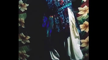 Shemale Public Mujra Show