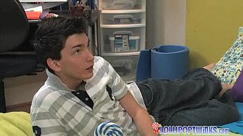 Lollipop Boys Love Hard Cock Too - Anal-fucking-shaved-lollipop-kissing-gay-twinks-bareback