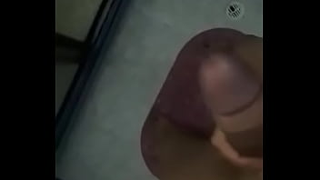 Tazz Xxx Rico Halandosela En El Baño