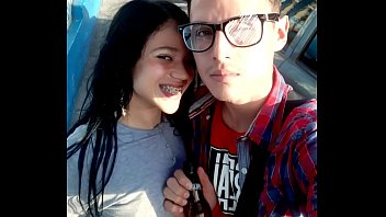 Solo Me Bastaron Unas Chelas Para Llevarmela A La Cama