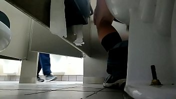 Blowjob, Amateur, Gay, Restroom, Understall - Gay - 2025 - Wild - Show - Video 2906937