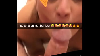 Ma Pipe Du Jour Avec Piercing Sur La Langue