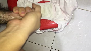 Cum On Dirty Panties