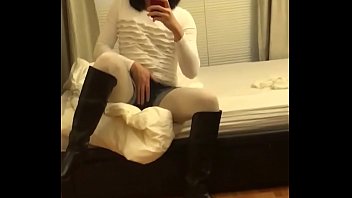 White Stocking, Fergalicious Boots