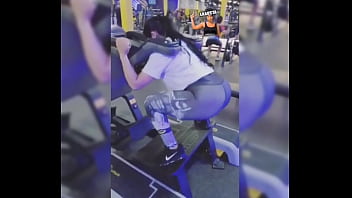 Me Cojo A Mi Compañera De Gym