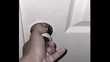 Emborrache A Mi Empleada Y Entro A Su Cuarto Aprovechando Que Esta D. En La Noche En Silencio