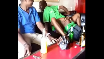 Pussy, Day-time, Kutomba-kwa-bar - Femdom - 2025 - Wild - Session - Video 2840819