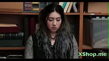 Magnificent Amilia Onyx Bends Over For Rear Fuck