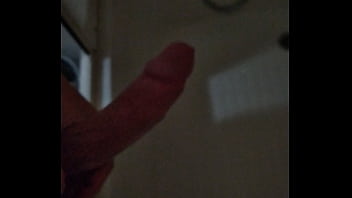 İlk Videoda Sizler Için Boşalıyorum