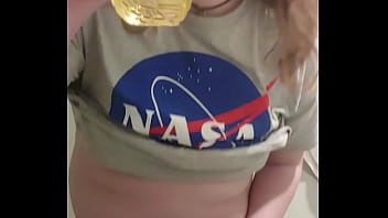 Videos Confirm-pee And D.