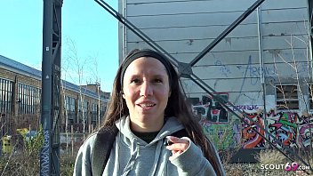 German Scout - Erzieherin Aus Berlin Dreht Ersten Porno Bei Echten Strassen Casting