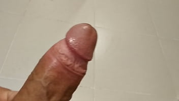 Punheta No Hall Social