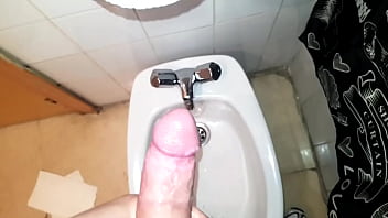 Sacando Leche Bien Calentita