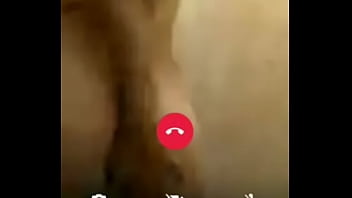 Putita Me Muestra Su Culo Por Cámara Y Se Manosea