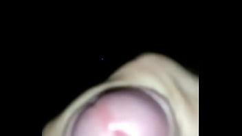 Hombre Masturbándose 01