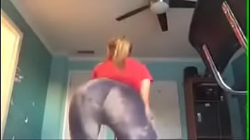 Instagram Pawg Blonde Booty Jiggle