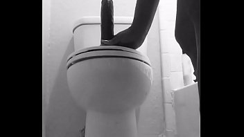 Aunty Hannah Solo Action