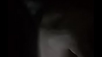 Quay lén hai anh trai th_ng đít nửa đ_m