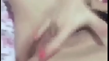 Le Gusta Meterce Los Dedos Muy Rico