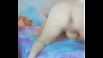 Una Amiga Haciendo Ver Su Boquerón