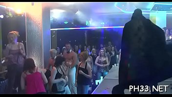 Yong Gals Had Hard Core Fuck - hardcore, interracial, blowjob, amateur, party, cfnm, group-sex - Video 2713928