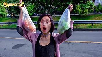 Mamacitaz - Latina Luna Castillo Loves The Ideea To Fuck On Cam So He Is 100% Into It