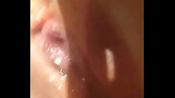 Dedicandome Sus Orines... Delicioso