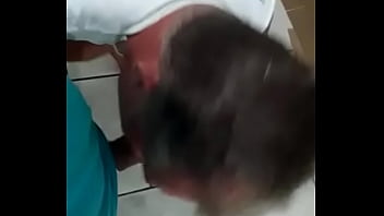 Mamadinha Rápida No Banheiro Da Rodoviária