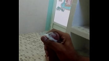 Chico Masturbándose - masturbation, paja, verga, soloboy, venida - Video 2792275