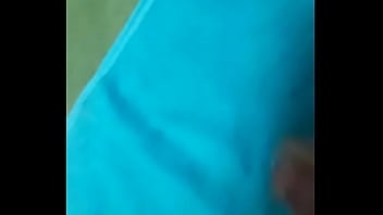 Socando Uma Punheta Logo Cedo