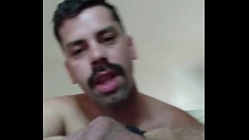 Caindo De Boca Num Cuzinho