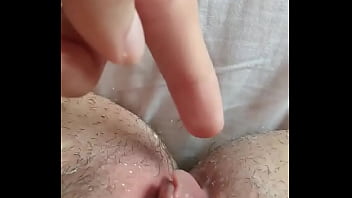 Gostosinha Brincando Com A Buceta - novinha, meladinha, bucetinha-carnuda - Video 2878390