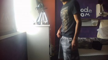 Reagindo #05 Vizinha Gordinha (gozei 2 Vezes)