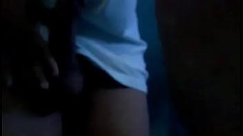 En Esta Cuarentena Masturbándome Rico Y Acabando